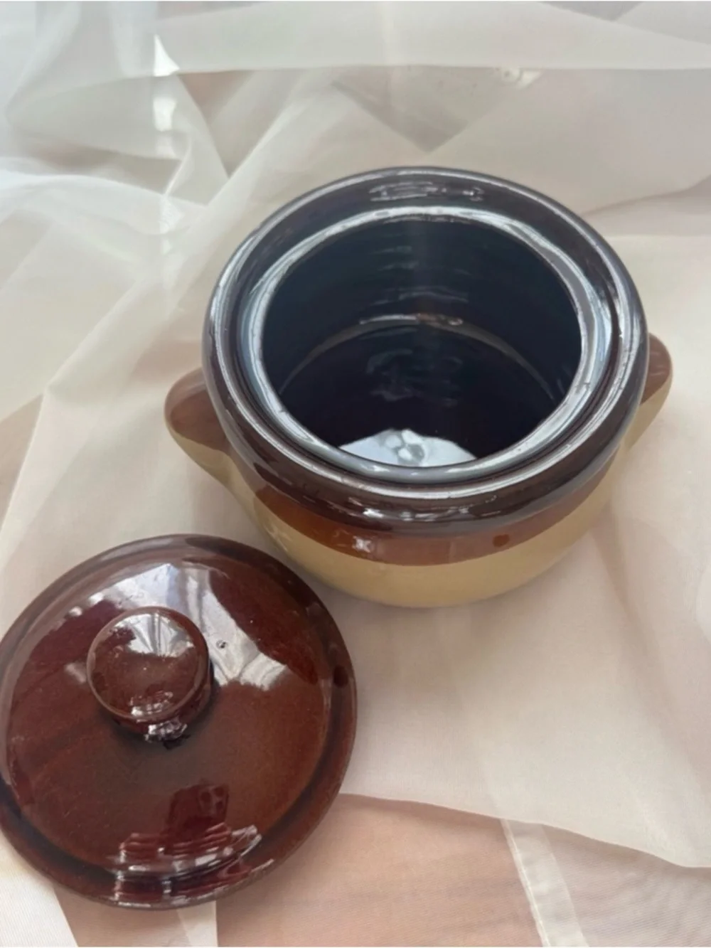 Brown and Tan Ceramic Lidded Casseroles (Set of 2)
